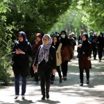 وضع محدودیت‌های روزافزون طالبان بر زنان؛ پیام دختران افغانستانی به جهانیان چیست؟ ـ مجله‌ی اورال